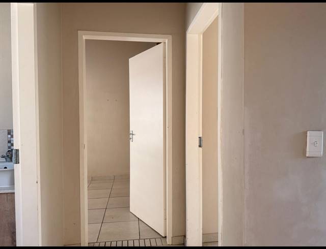 3 BEDROOM TOWNHOUSE FOR SALE IN WATERKLOOF AH